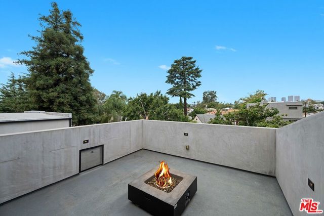 1622 S Bedford Street, Los Angeles, CA 90035