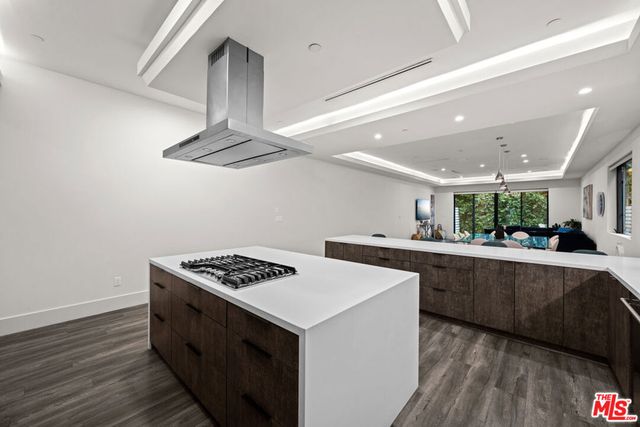 1622 S Bedford Street, Los Angeles, CA 90035
