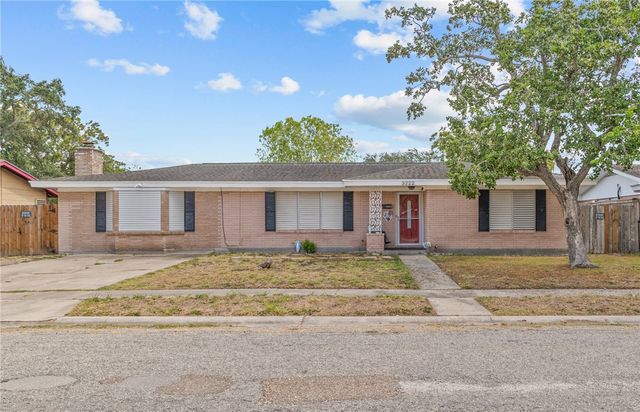 3222 Casa De Palmas Dr, Corpus Christi, TX 78411