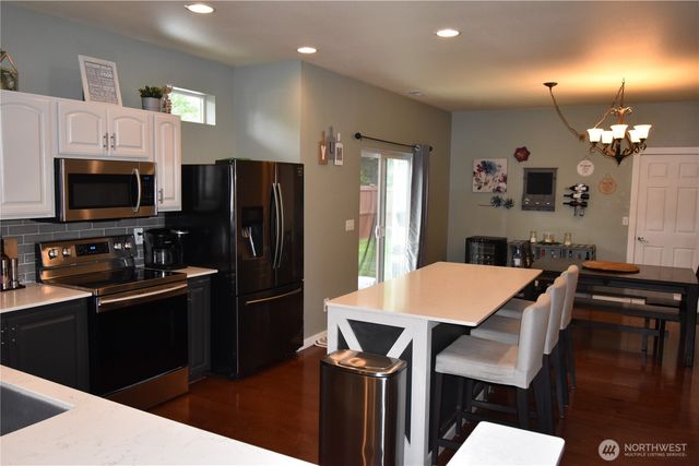 4201 Mckinley Street NE, Lacey, WA 98516