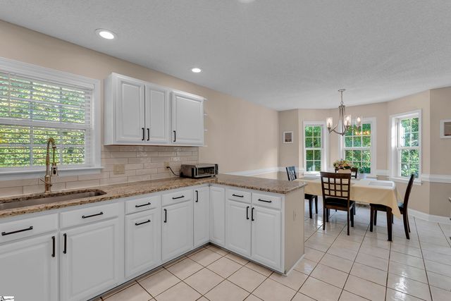 532 Dominion Way, Boiling Springs, SC 29316