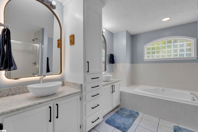 532 Dominion Way, Boiling Springs, SC 29316