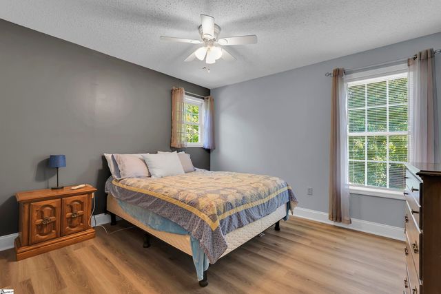 532 Dominion Way, Boiling Springs, SC 29316