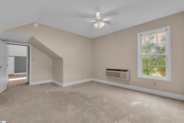 532 Dominion Way, Boiling Springs, SC 29316