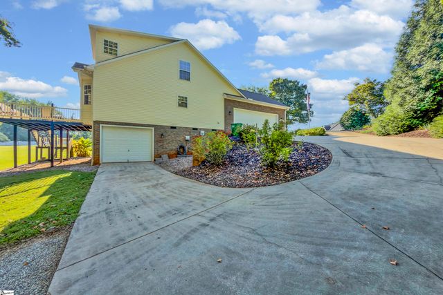 532 Dominion Way, Boiling Springs, SC 29316