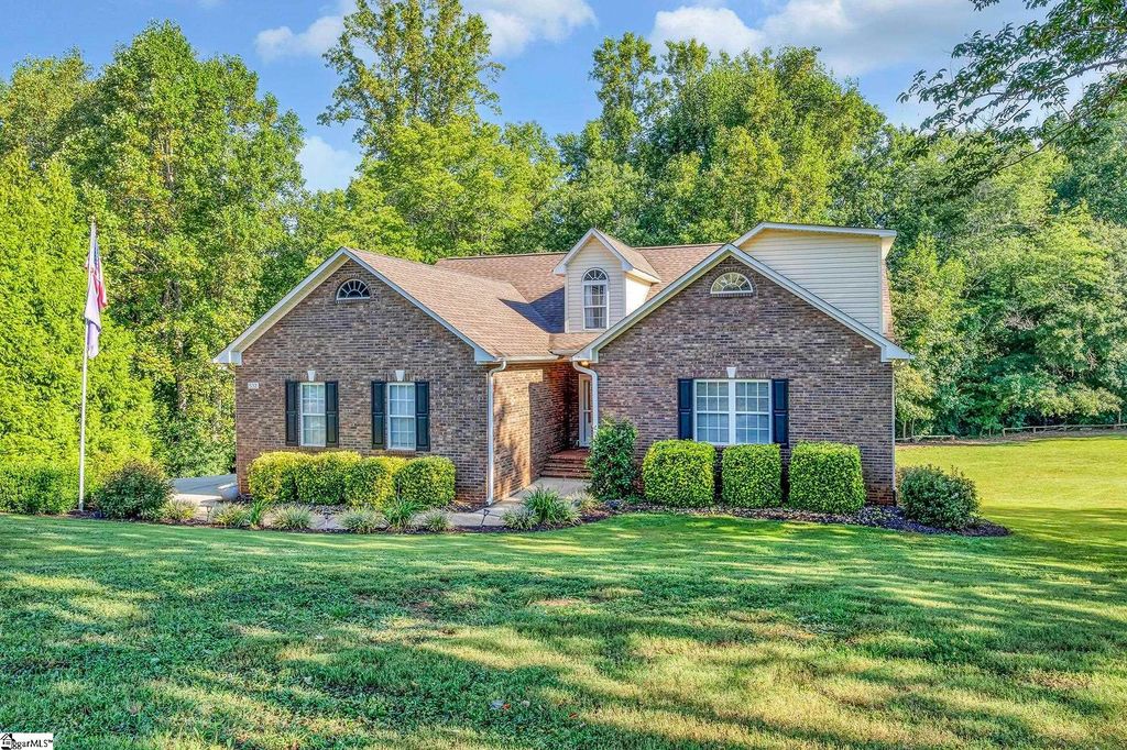 532 Dominion Way, Boiling Springs, SC 29316