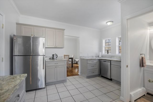 101 Belmont St, Rockland, MA 02370