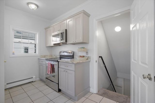 101 Belmont St, Rockland, MA 02370