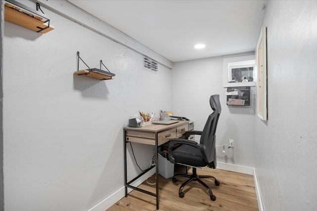 101 Belmont St, Rockland, MA 02370