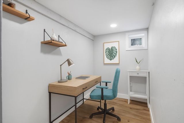 101 Belmont St, Rockland, MA 02370