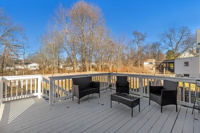 101 Belmont St, Rockland, MA 02370