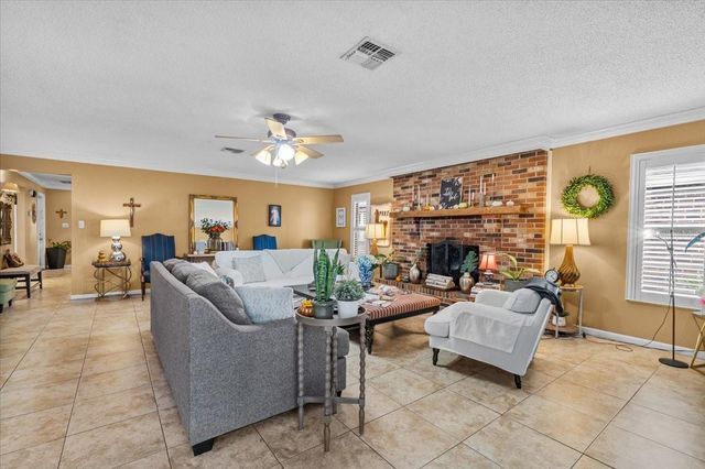 570 VILLA VISTA BOULEVARD, Lakeland, FL 33813