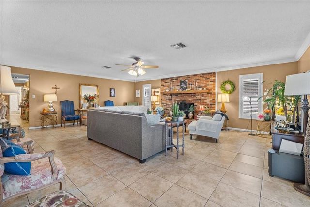 570 VILLA VISTA BOULEVARD, Lakeland, FL 33813