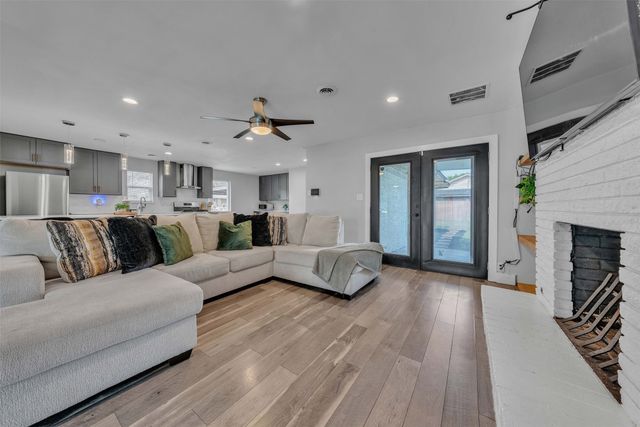 3837 Kimball Ridge Drive, Dallas, TX 75233