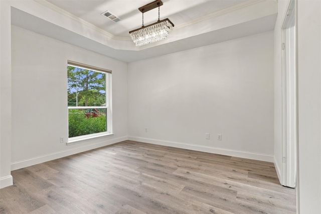 1431 W Welsford Drive, Spring, TX 77386