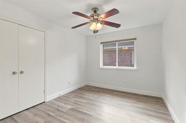 1431 W Welsford Drive, Spring, TX 77386
