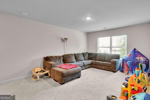 90 Thompson Drive, Dallas, GA 30132