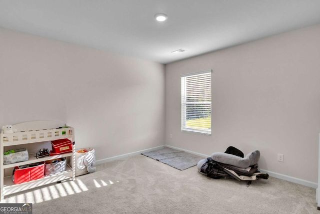 90 Thompson Drive, Dallas, GA 30132