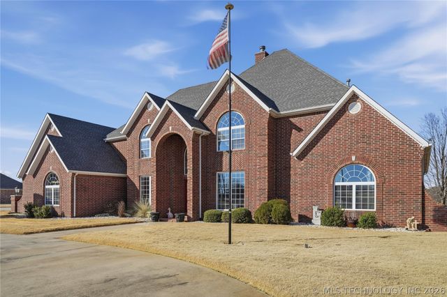 4210 Eagle Crest, Muskogee, OK 74401