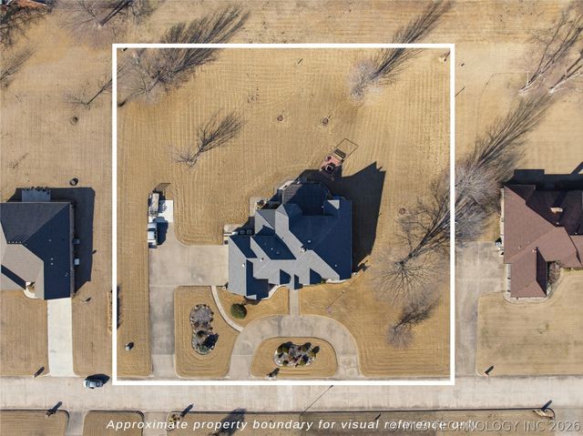 4210 Eagle Crest, Muskogee, OK 74401