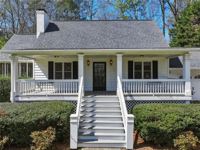 141 Lake Somerset NW Crest, Marietta, GA 30064