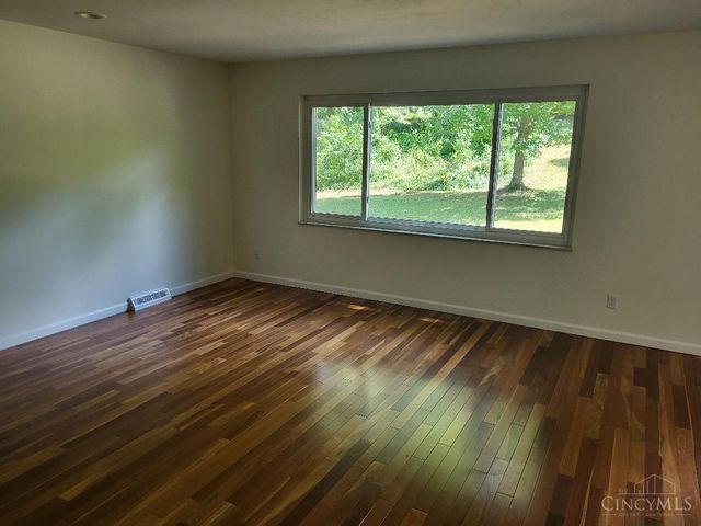2536 Ranchvale Drive, Cincinnati, OH 45230
