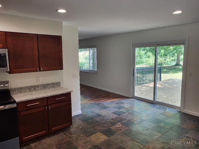 2536 Ranchvale Drive, Cincinnati, OH 45230