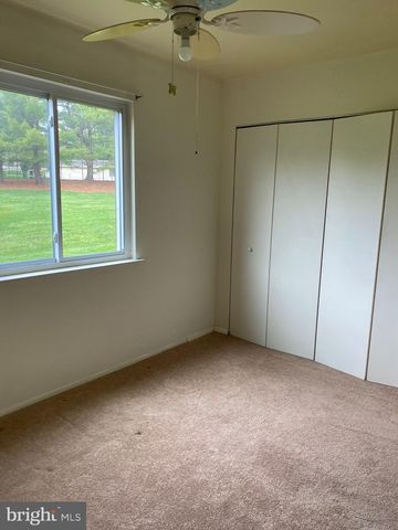 2715 ADAMS CT, North Wales, PA 19454