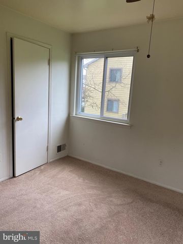 2715 ADAMS CT, North Wales, PA 19454