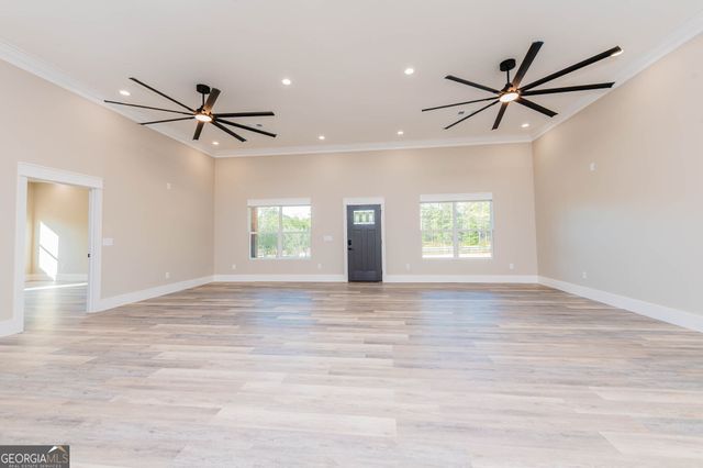 1420 Gunters Mill Road, Byron, GA 31008
