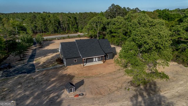 1420 Gunters Mill Road, Byron, GA 31008