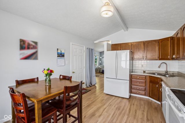 1421 Michigan Road, Franklin, IN 46131
