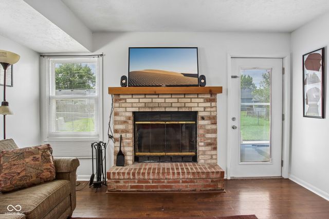 1421 Michigan Road, Franklin, IN 46131