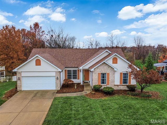 119 Courtfield Drive, O'fallon, MO 63366