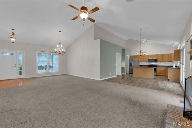 119 Courtfield Drive, O'fallon, MO 63366