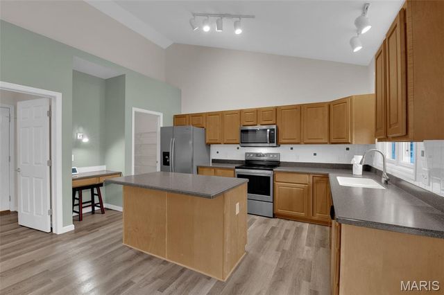 119 Courtfield Drive, O'fallon, MO 63366