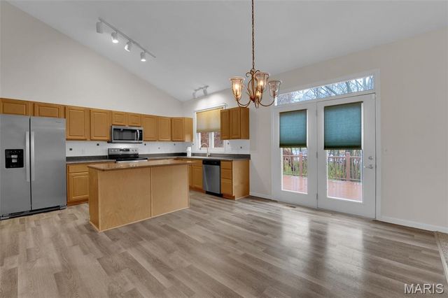 119 Courtfield Drive, O'fallon, MO 63366