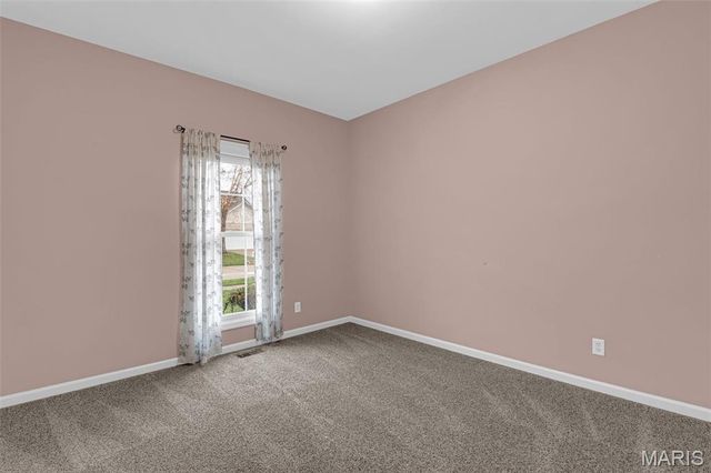 119 Courtfield Drive, O'fallon, MO 63366