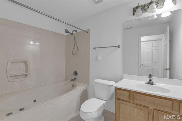 119 Courtfield Drive, O'fallon, MO 63366