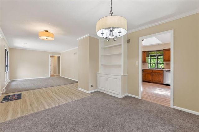 6512 NW Quail Run Drive, Kansas City, MO 64152