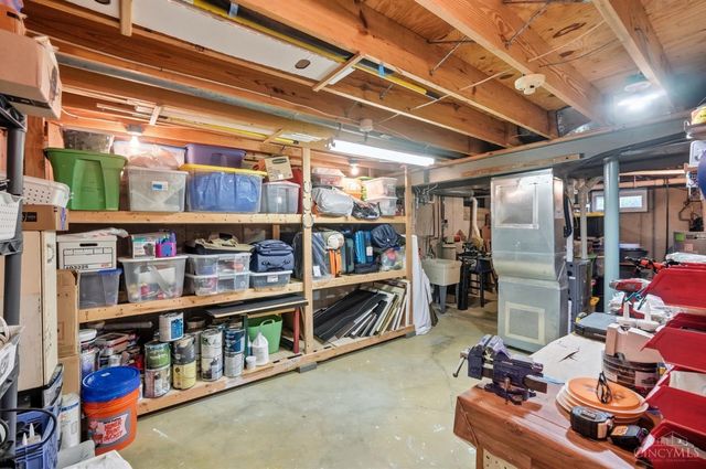 9001 Symmes Ridge Lane, Symmes Twp, OH 45140