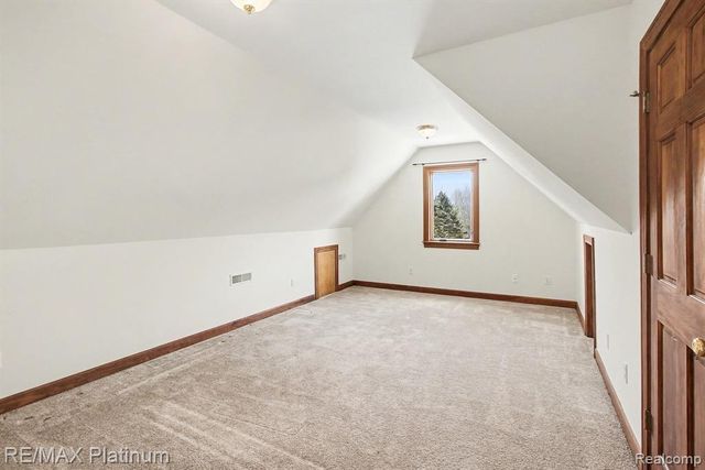 5245 Fleming Road, Fowlerville, MI 48836