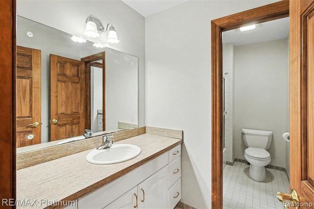 5245 Fleming Road, Fowlerville, MI 48836