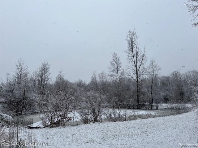 5245 Fleming Road, Fowlerville, MI 48836