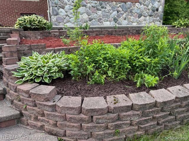 5245 Fleming Road, Fowlerville, MI 48836