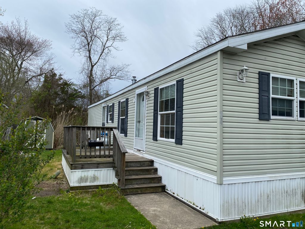 34 Terrace Drive, Waterford, CT 06385