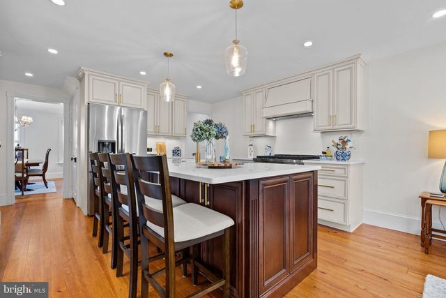 22 E PENN ST, Newtown, PA 18940