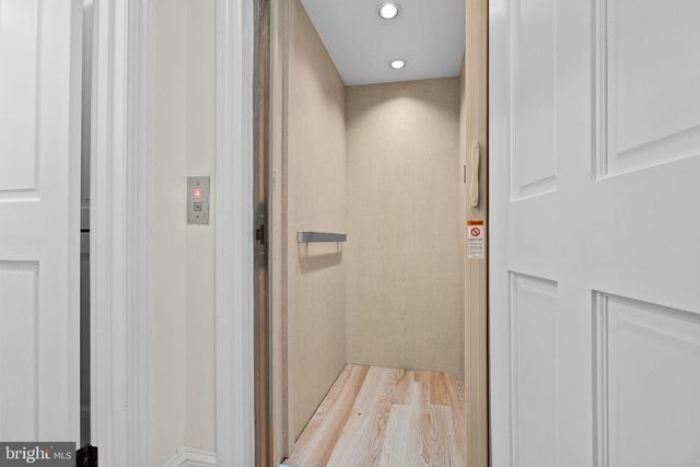 22 E PENN ST, Newtown, PA 18940