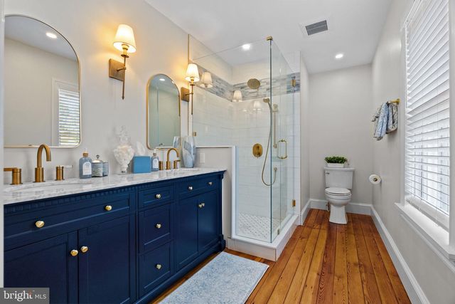 22 E PENN ST, Newtown, PA 18940