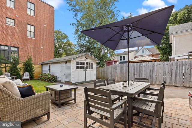 22 E PENN ST, Newtown, PA 18940